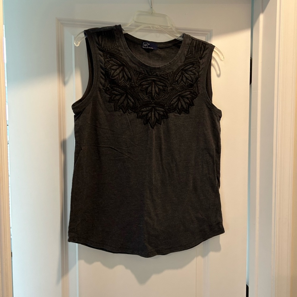 Sleeveless top
